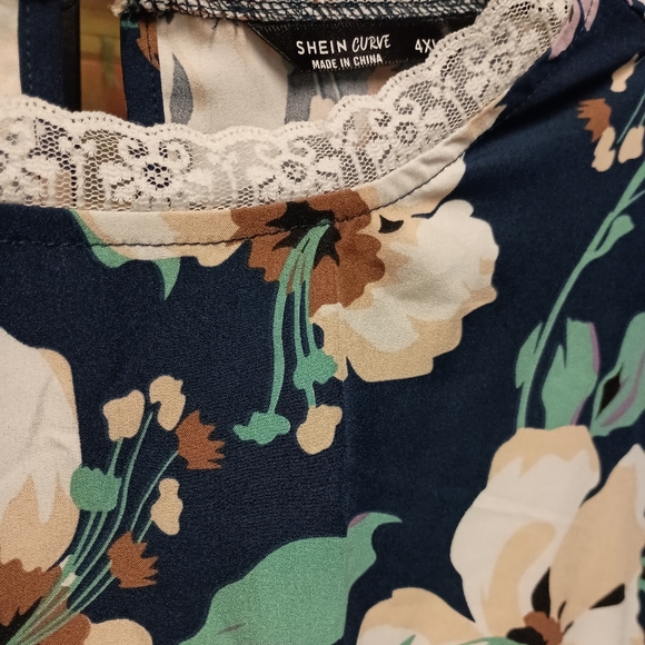 Shein Curve size 4xl maxi Flower printed dress - Picture 4 of 7